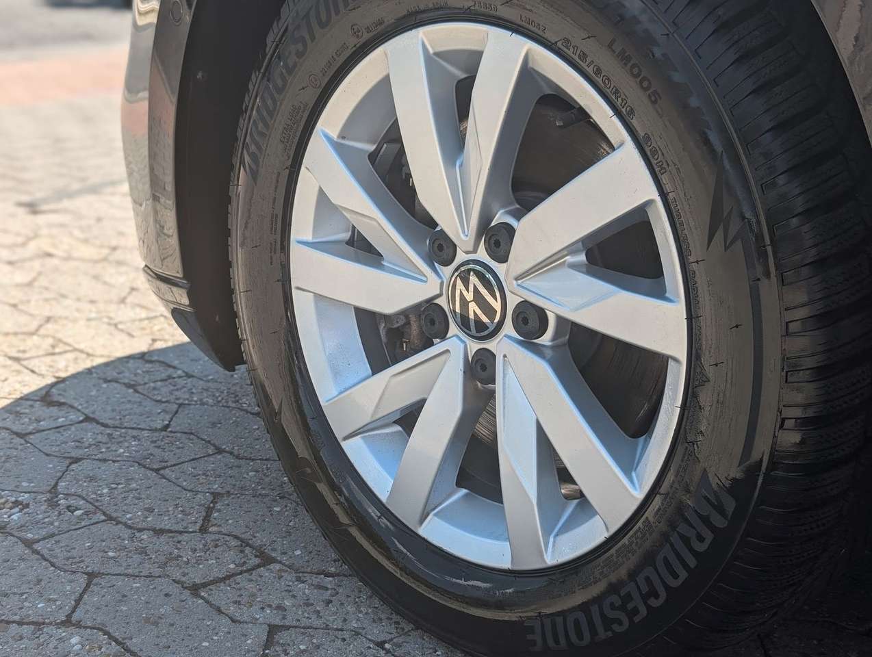 Volkswagen Passat Variant  Business Klimaaut. Temp. Navi.