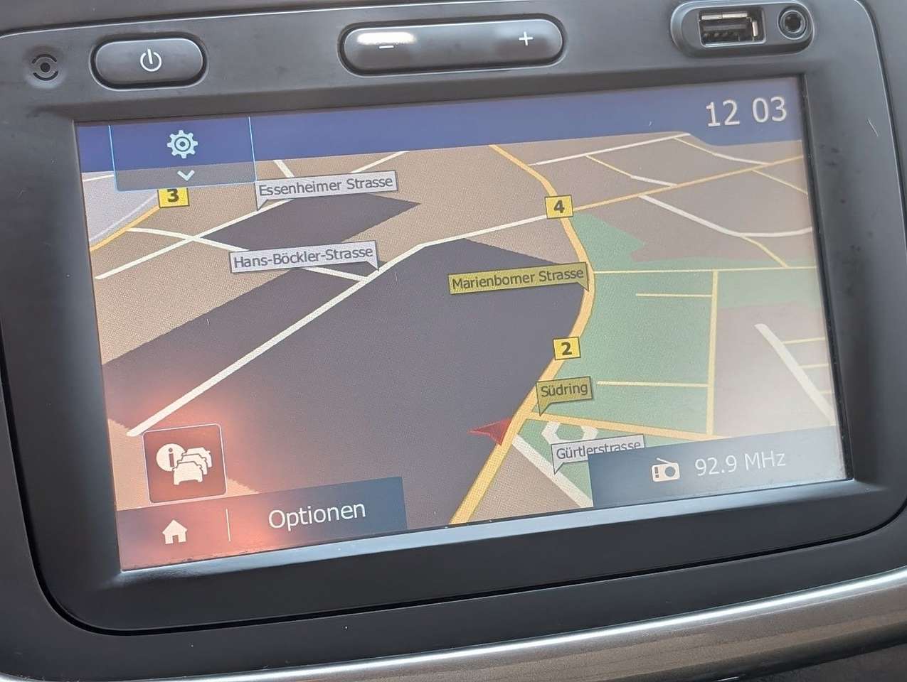 Dacia Logan  MCV II Kombi Laureate AHK. Navi. BT
