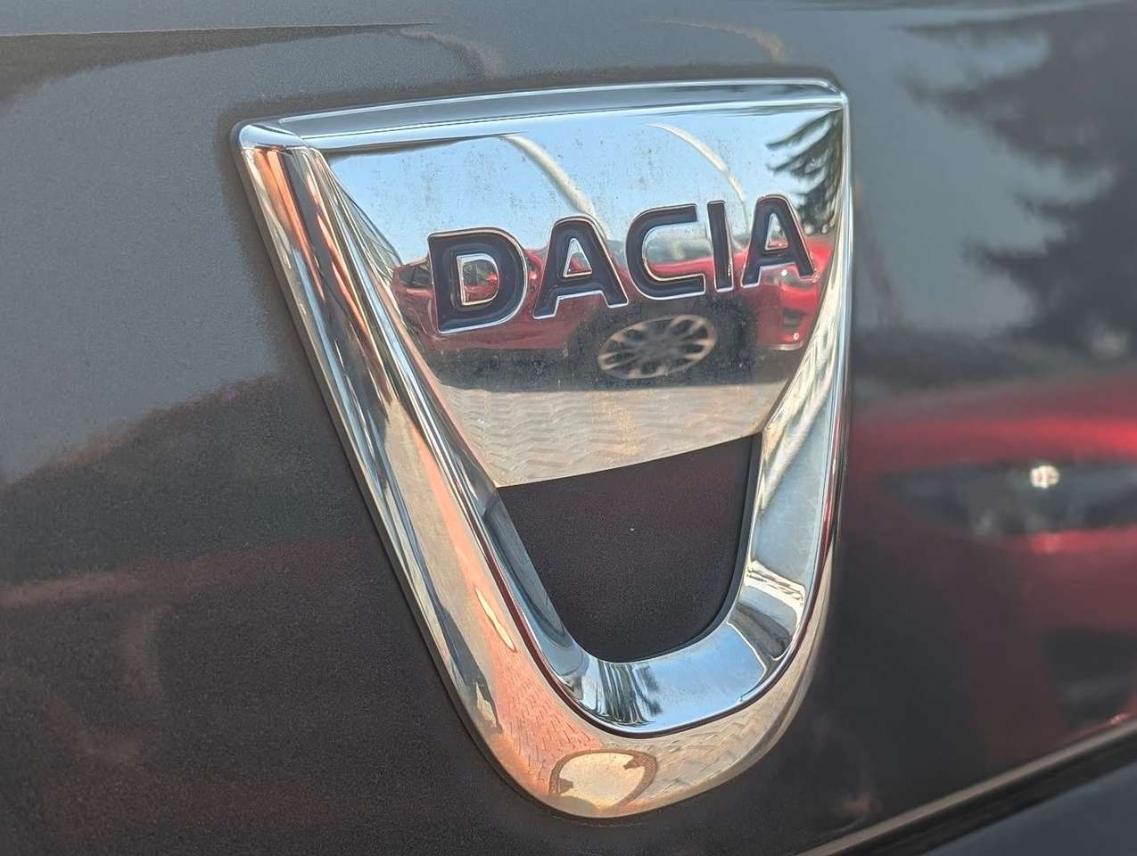 Dacia Logan  MCV II Kombi Laureate AHK. Navi. BT