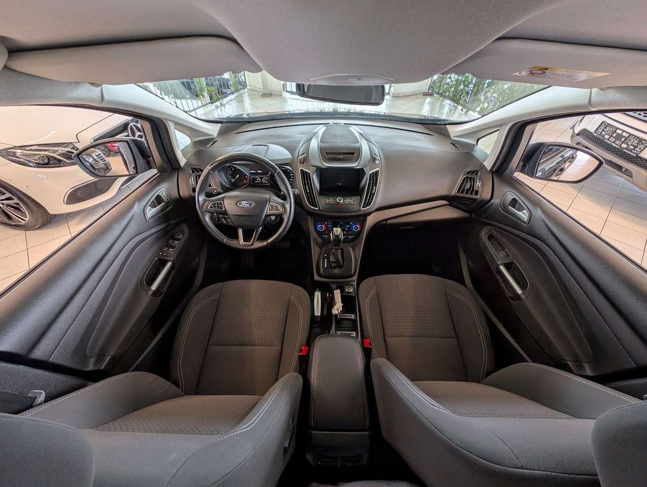 Ford Grand C-Max  Grand Automatik AHK Navi PDC ab 199€