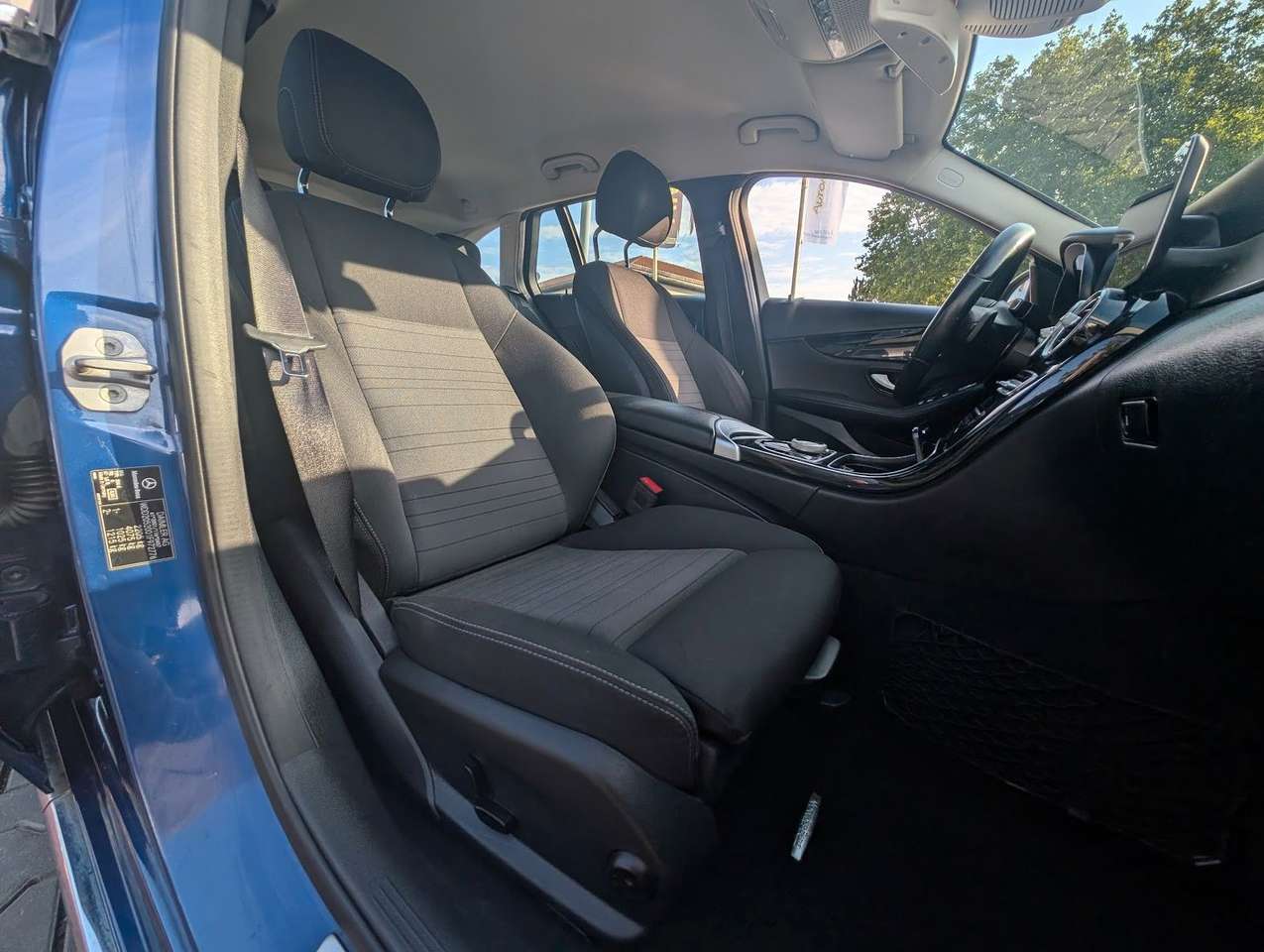 Mercedes-Benz C 180  C180d 9G Automatik LED NAVI DAB