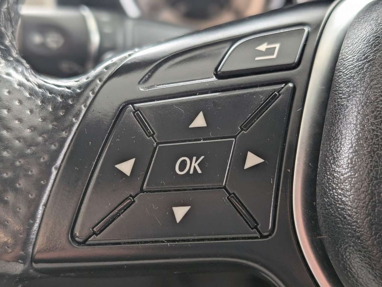 Mercedes-Benz E 200  E200 Avantgarde Leder LED PDC Navi ab 149€/Monat