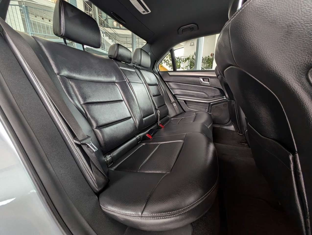 Mercedes-Benz E 200  E200 Avantgarde Leder LED PDC Navi ab 149€/Monat
