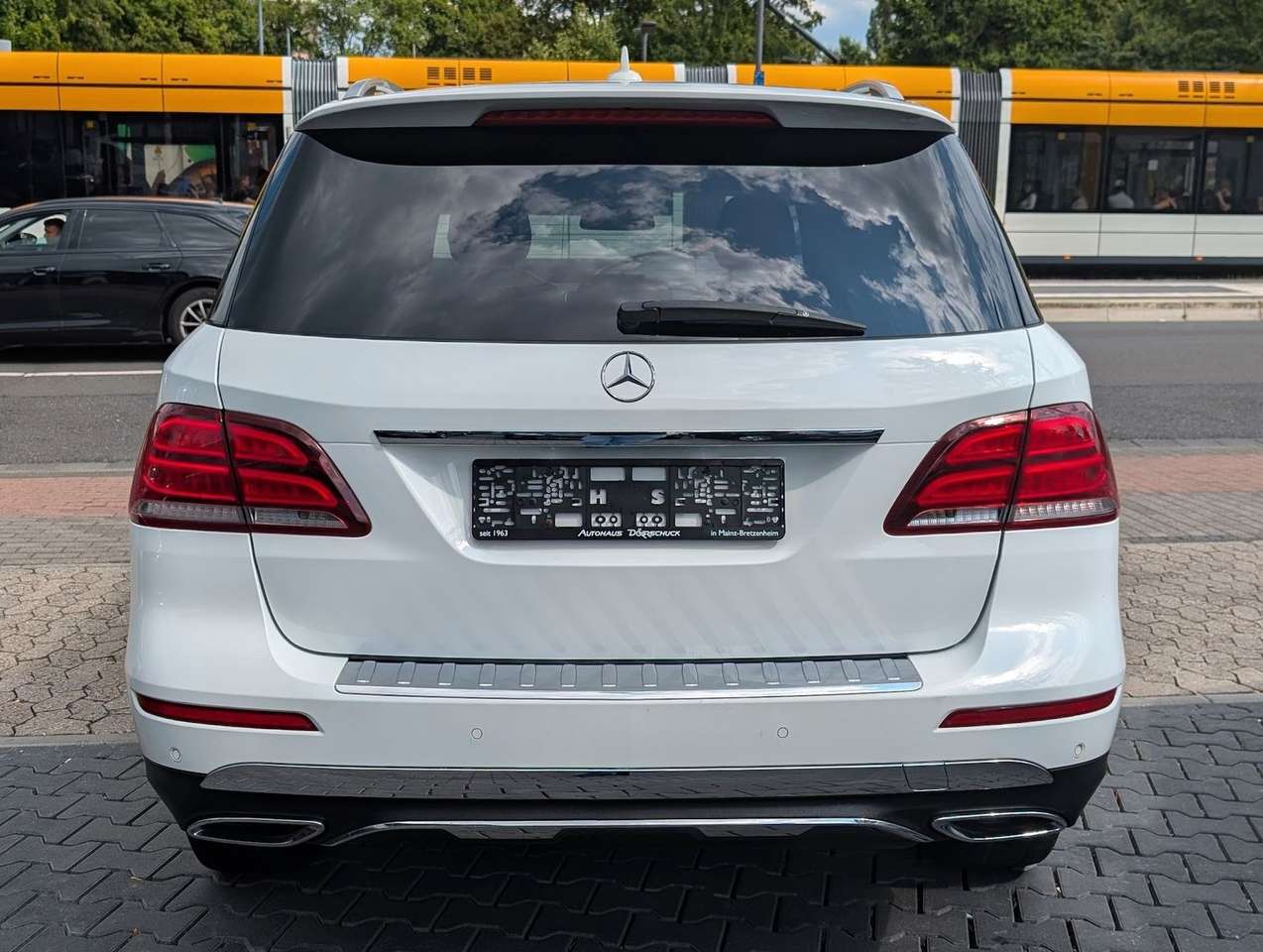 Mercedes-Benz GLE 250  d 4Matic Navi. RFK. Sitzh. AHK. BT