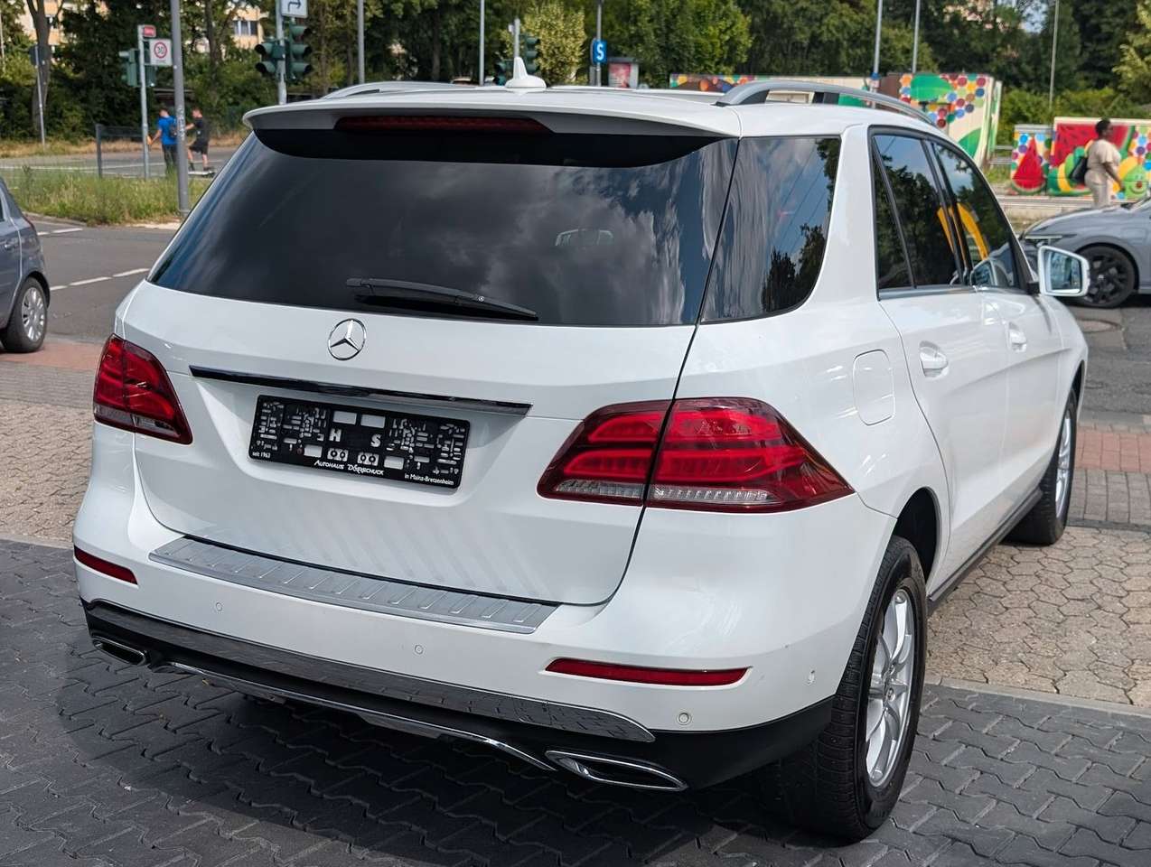 Mercedes-Benz GLE 250  d 4Matic Navi. RFK. Sitzh. AHK. BT