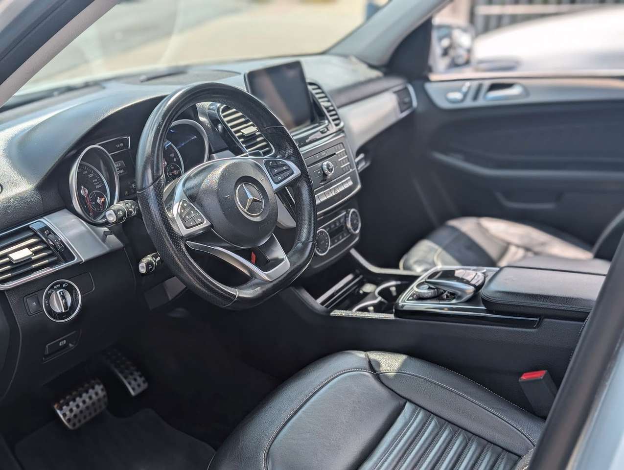 Mercedes-Benz GLE 350  d 4Matic AMG. Pano. Distronic-Plus.