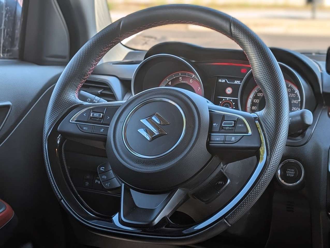 Suzuki Swift  Sport 1.4 LED Sportsitz PDC Kamera BiColor