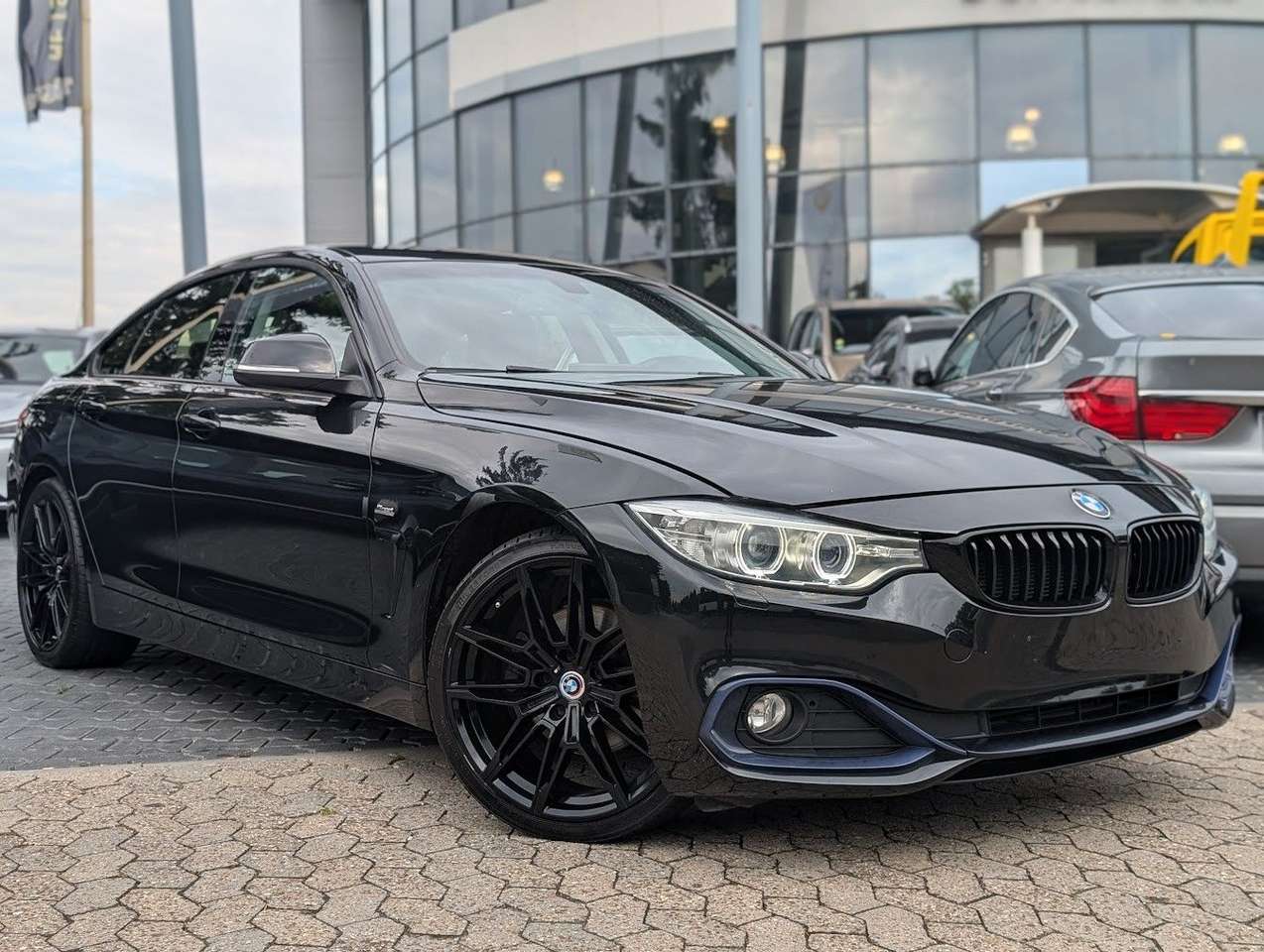 BMW 420  d Gran Coupe Sport Line *NAVI*LEDER*SHD*