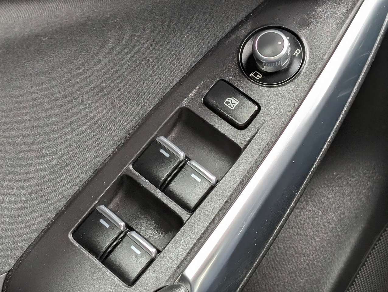 Mazda 6  Exclusive Automatik LED Navi Leder