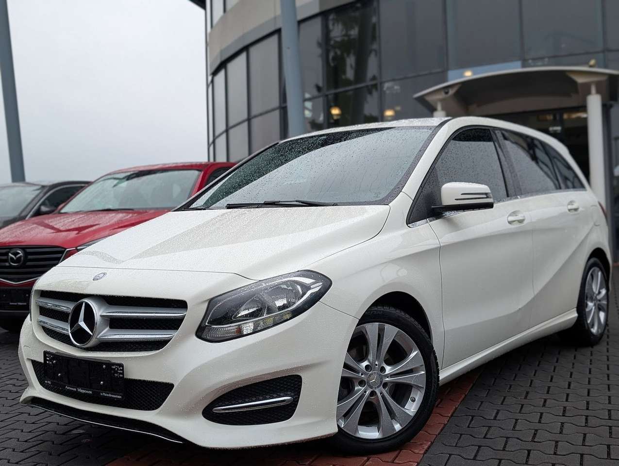 Mercedes-Benz B 180  B180d Automatik Teilleder Kamera Navi Sport