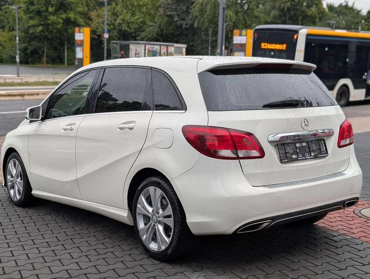 Mercedes-Benz B 180  B180d Automatik Teilleder Kamera Navi Sport