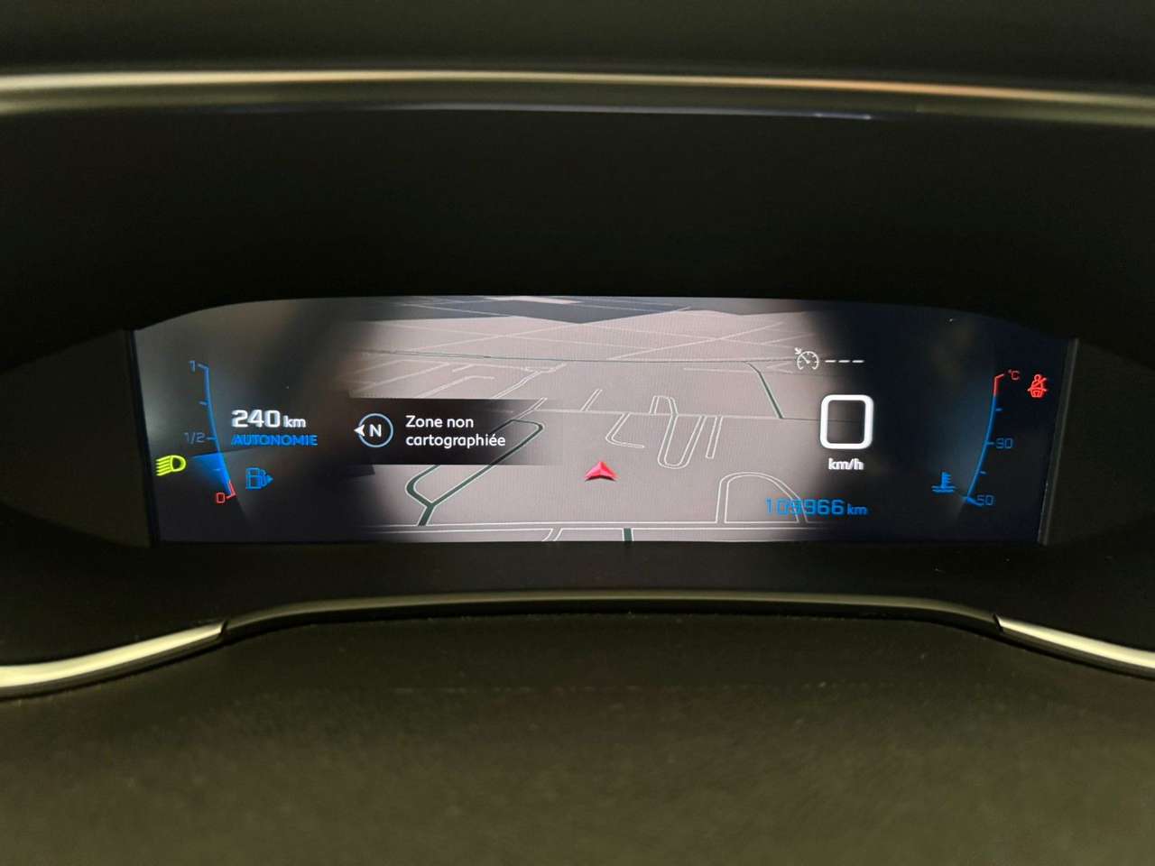 Peugeot 308  1.5 HDI 110 PFLEGEFAHRZEUG SPARSAM