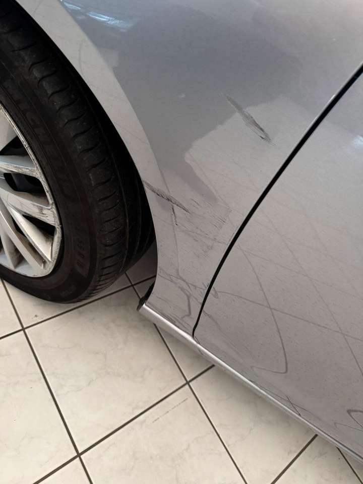 Peugeot 308  1.5 HDI 110 PFLEGEFAHRZEUG SPARSAM