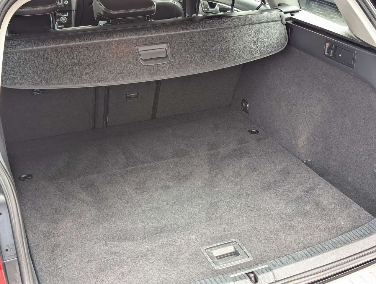 Volkswagen Golf  VII Variant Highline BMT DSG Bi-Xenon Leder