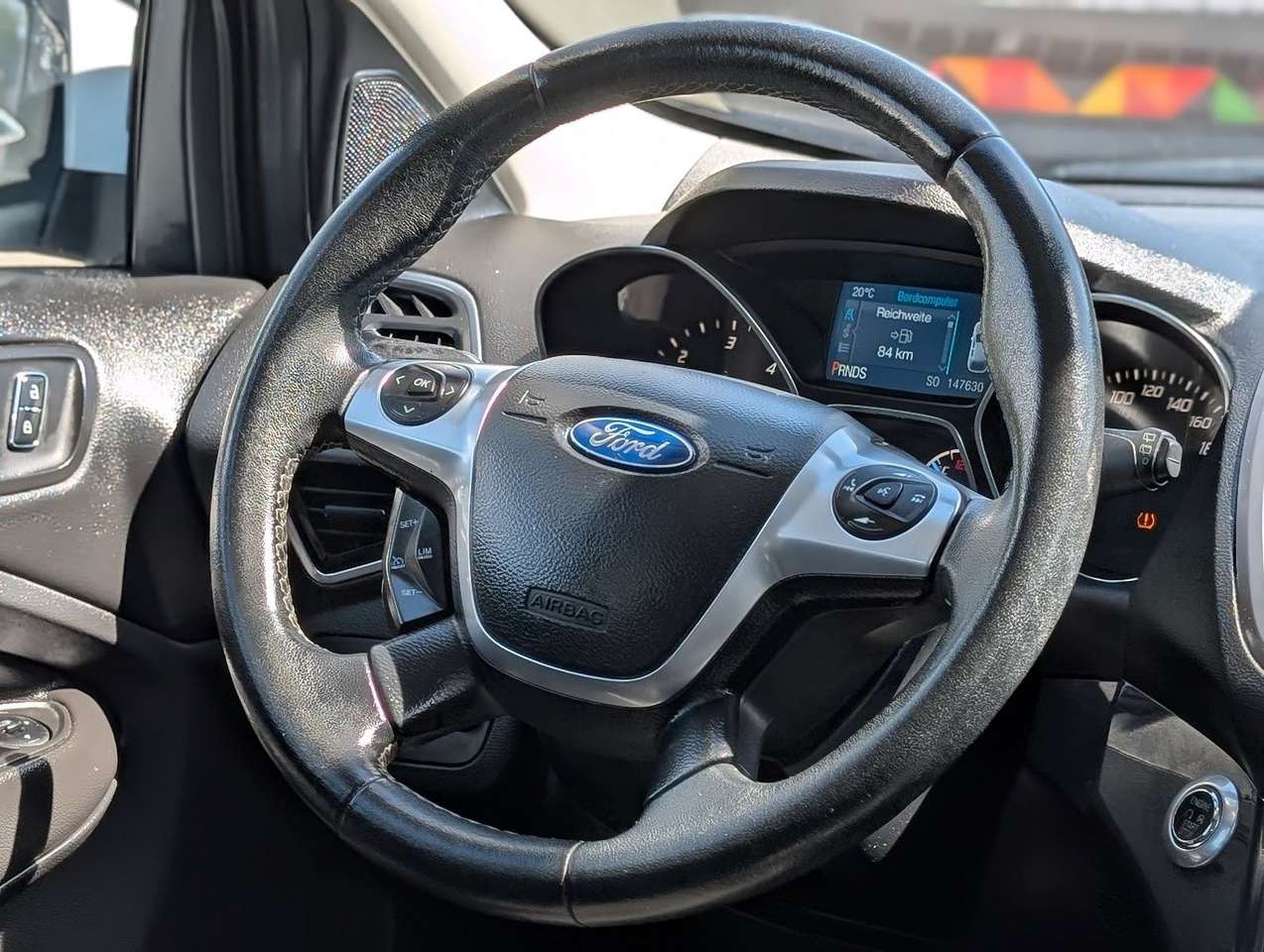 Ford Kuga  Individual Automatik BiXenon Panorama Leder