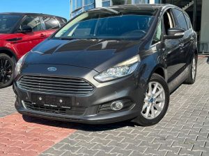 Ford S-Max  S-MAX Titanium PDC LED NAVI 7Sitzer