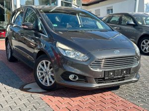 Ford S-Max  S-MAX Titanium PDC LED NAVI 7Sitzer