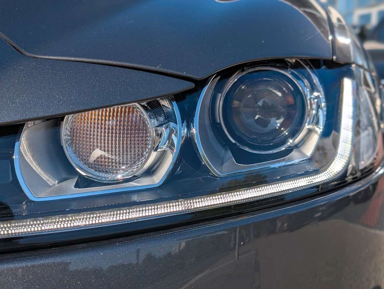 Jaguar XF  R-Sport 1 Hand. Schiebedach. Navi. Bi-Xenon.
