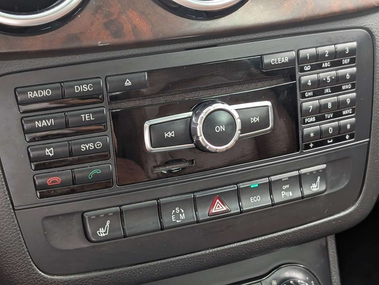 Mercedes-Benz B 180  d Schiebedach. Bi-Xenon. Comand. ab 149€