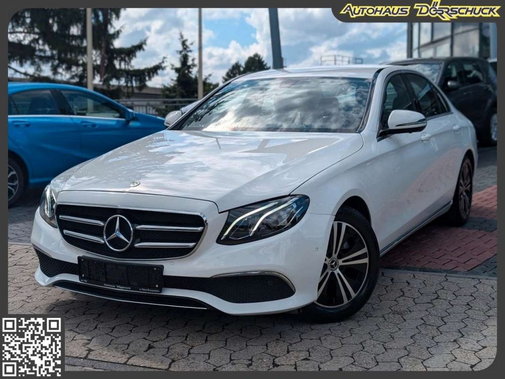 Mercedes-Benz E 220  E220d 9G Avantgarde LED PDC NAVI Kamera