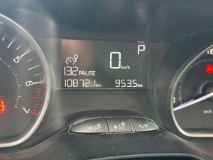 Peugeot 2008  Active*AUTOMATIK*SHZ*PDC*BT*Tempomat*