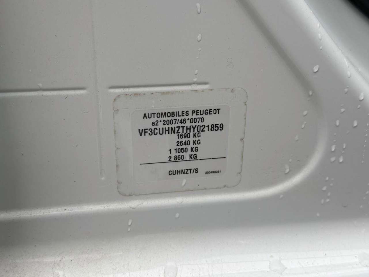 Peugeot 2008  GT Line*AUTOMATIK*NAVI*PDC*Kam*Kurvenlicht*